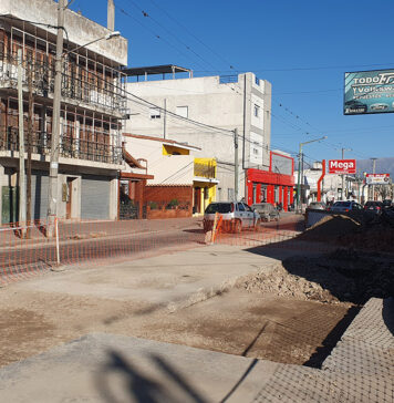 La Municipalidad acondiciona la calzada de Avenida San Martín al 1.400