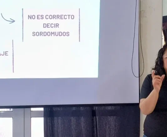 Salta: Las clases de Lengua de Señas abren una puerta para la comunicación inclusiva