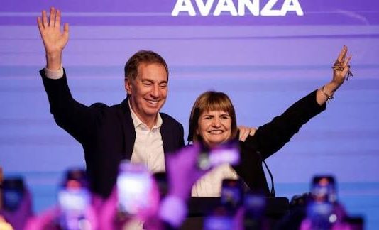 Contundente triunfo de La Libertad Avanza ganó en casi todo el país y se impone en la Ciudad y en la provincia de Buenos Aires