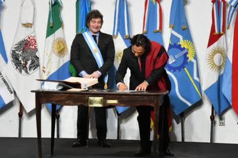 images - 2025-10-29T133416.028