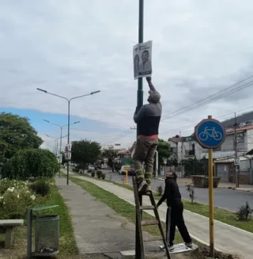 La Municipalidad comenzó con el operativo de retiro de cartelería política en las calles de Salta