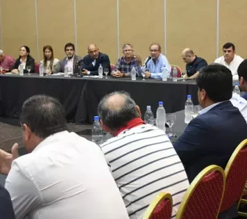 El Gobierno de Salta inició con diputados el análisis del presupuesto 2026