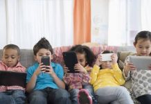 Aumentan las horas de los niños usando celular, ¿qué opinan las mamás salteñas?