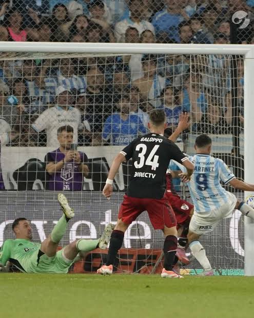 images - 2025-11-24T223055.194