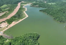 El Gobernador verificó el alteo del dique El Limón que duplica la reserva de agua para el departamento San Martín