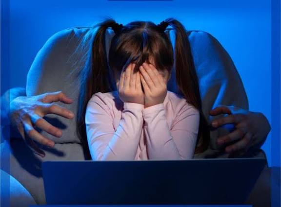 images - 2025-12-18T145424.483