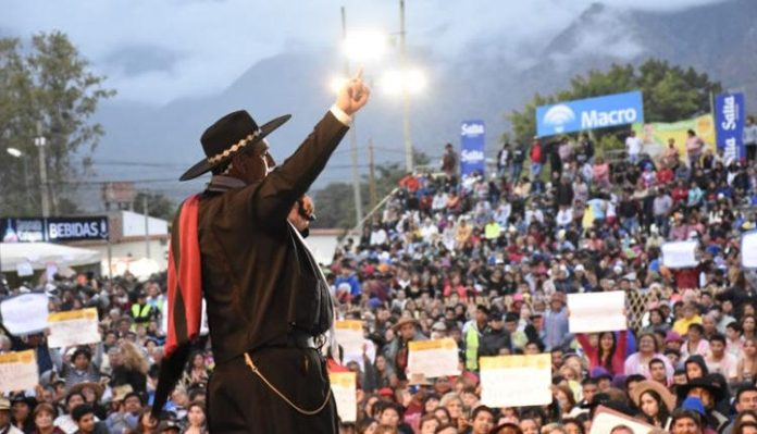 multimedia.normal.bffca189f0a5adef.Q2hhcXVlw7FvIGVuIGxhIFNlcmVuYXRhX25vcm1hbC5qcGc=