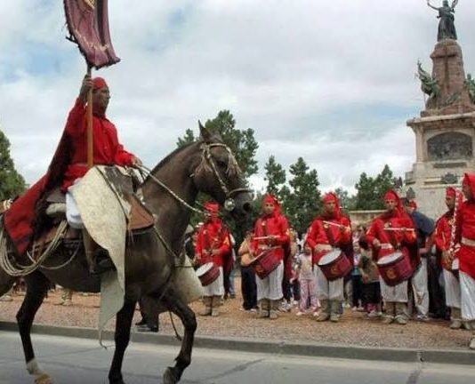 Tras el finde XL, ¿es feriado el viernes 20 de febrero en Salta?