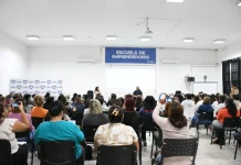 Más de 260 mujeres se capacitan para abrirse camino en el transporte profesional en Salta