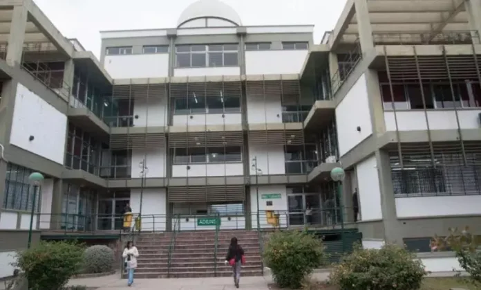 xpagina-15-UNSa-780x470.jpg.pagespeed.ic.Oal0H0Eh1_