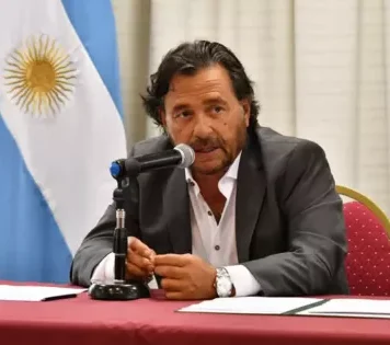 Sáenz anunció subsidios con tope de consumo de entre el 60% y 100% en luz y agua para hogares de menores ingresos