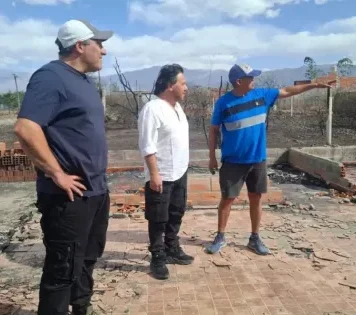 Sáenz verificó la asistencia integral de la Provincia a las familias afectadas por los incendios en barrio El Refugio