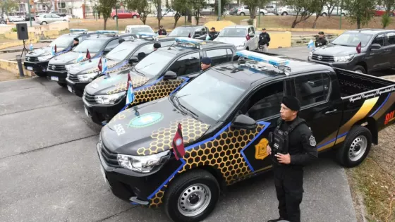 21803-saenz-entrego-10-nuevos-moviles-policiales-y-ya-renovo-el-60-del-parque-automotor-de-la-fuerza