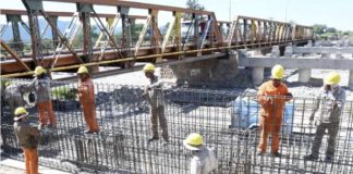 El nuevo puente de Vaqueros podría estar terminado en las primeras semanas de septiembre