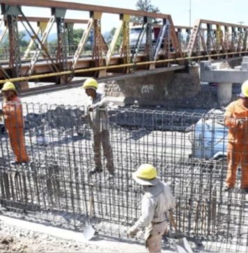 El nuevo puente de Vaqueros podría estar terminado en las primeras semanas de septiembre