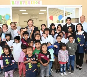 Luego de 15 años de espera, Sáenz inauguró el nuevo edificio de la escuela Monte Sinaí para la comunidad wichí del paraje El Obraje