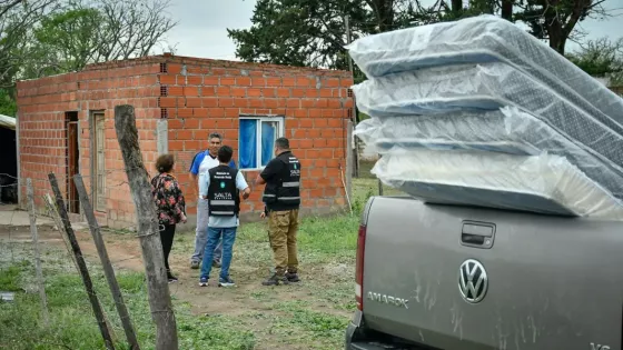 24395-la-provincia-asistio-a-familias-afectadas-por-las-lluvias-en-distintos-municipios