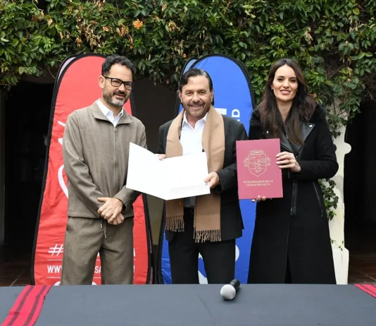 Municipio y Provincia firmaron un convenio para fortalecer el turismo en Salta