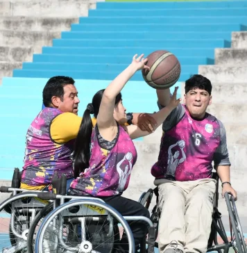 La Municipalidad de Salta realizó un encuentro de Deportes Adaptados en plaza España
