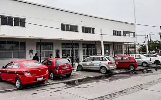Desde hoy, viajar en taxi y remis es 20% más caro en Salta