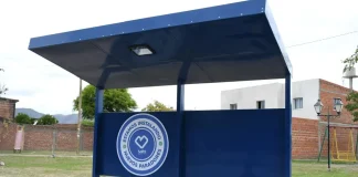 La Municipalidad de Salta instala nuevos paradores con iluminación solar en los barrios